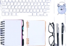 如何構(gòu)建一個既能吸引客戶，又能促進業(yè)務(wù)轉(zhuǎn)化的外貿(mào)網(wǎng)站呢？